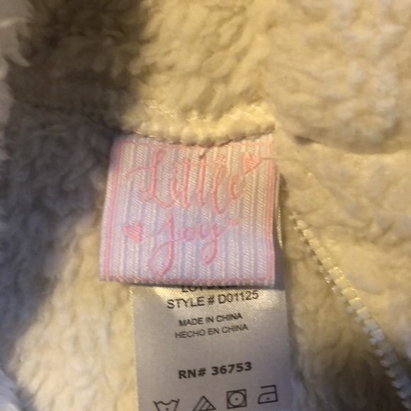 Baby Fuzzy Pram - Brand: Little Joy, white, size 0-3months - Picture 4 of 9